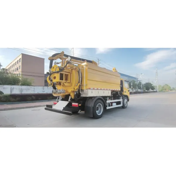 Dongfeng 4X2 Vacuum Suction Truck for Efficient Sewer Cleaning