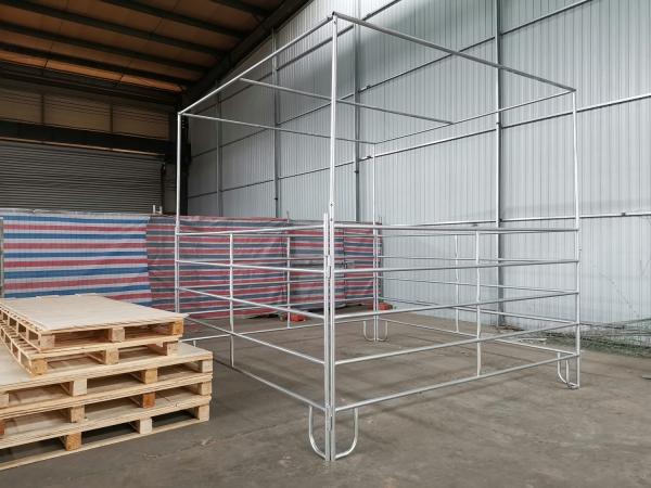 Livro de gado 1.6m Portão de fazenda de metal Design de tubo de aço galvanizado