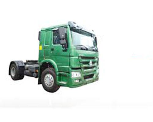 Big Loading Capacity Tractor Truck SINOTRUK HOWO RHD 4X2 Euro2 290HP