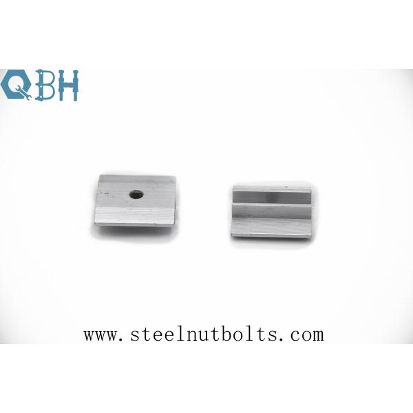 Bride moyenne de anodisation de 6005-T5 solides solubles 304 en aluminium pour le champ photovoltaïque