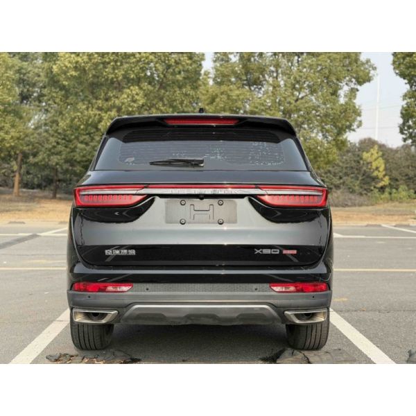 Jetour X90 Plus 2023 1.6TD DCT Villa 5-Seat