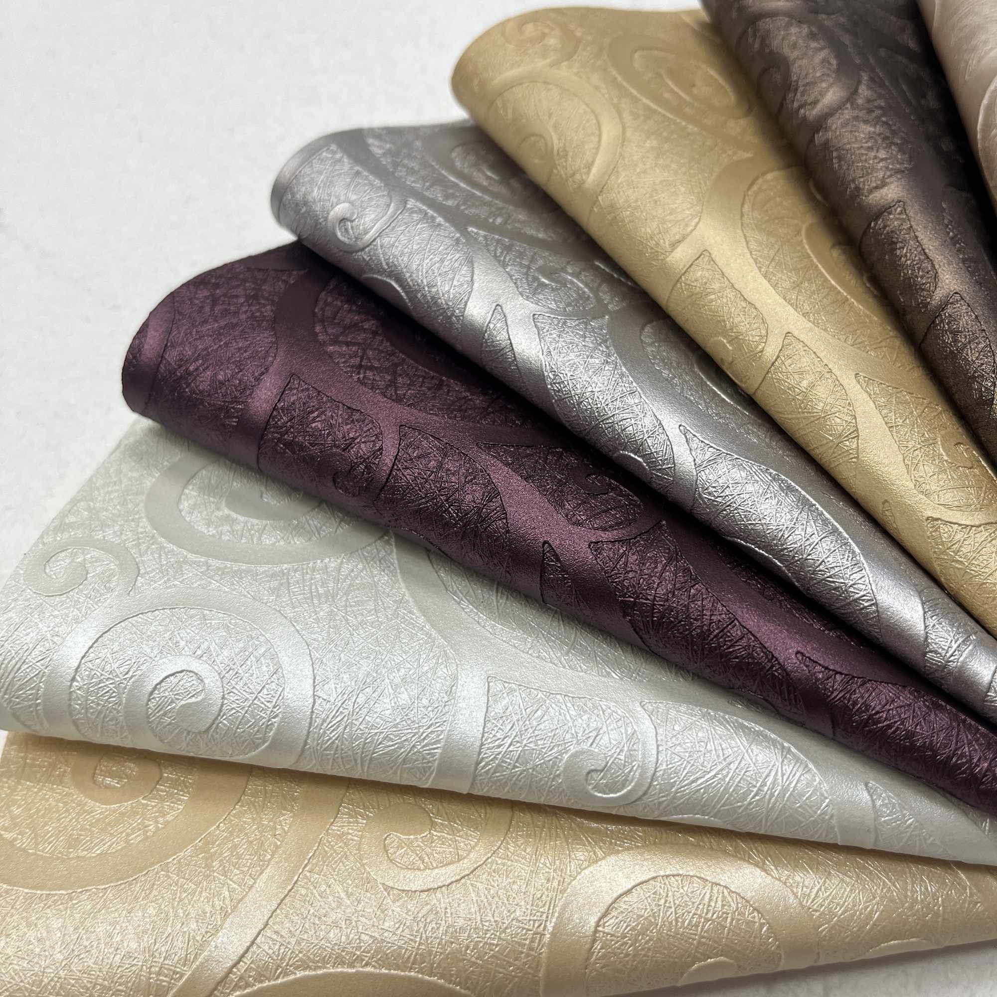 Upholstery Synthetic Leather Glossy PVC Vinyl Leather for Bags