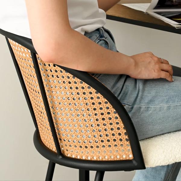 Armless Dining Rattan Wood Table With Wicker Chairs Custom