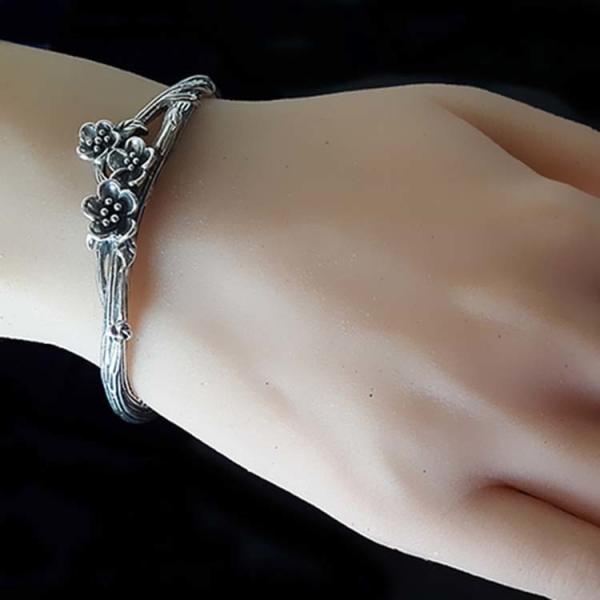 Sterling Silver Bangle Cuff Bracelet Engraved Flower Vintage Jewelry (049093W)
