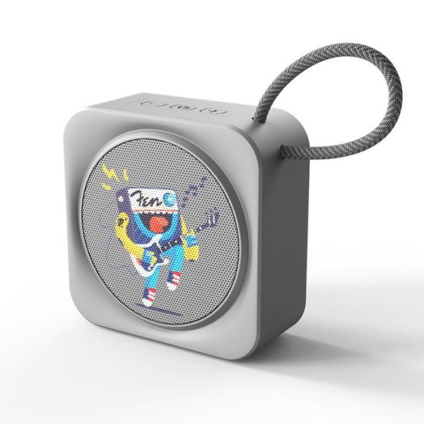 IPX5 Waterproof Portable Bluetooth Speakers , Sound Bluetooth Speaker With Lanyard