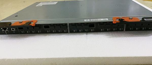 00Y3329 Flex System FC5022 24-Port 16 GB SAN Scalable Switch 00Y3327