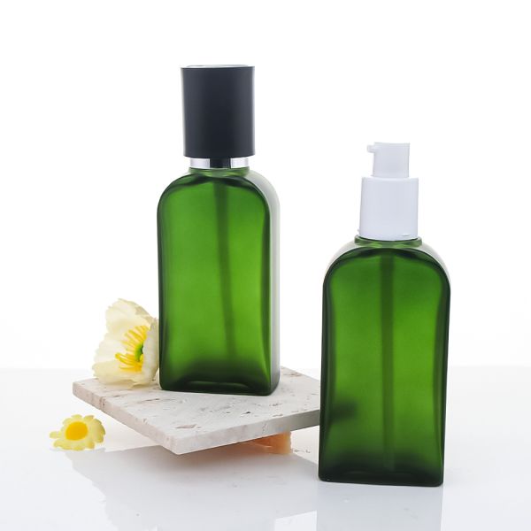 Thick-walled Leakproof PETG Lotion Bottle with Customizable Design for Cosmetic Packaging