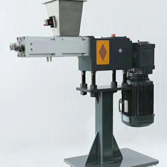 4.5KW Twin Screw Food Extruder Side Feeder , Twin Screw Extruder Parts For Granulations