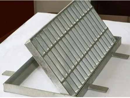 Anti-Pry Steel Grating Drain Cover with Customizable Size and High Strength for Secure Drainage