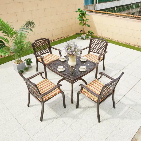 Round Red Copper Color Cast Aluminum Garden Furniture Table and Chairs for in Gardens