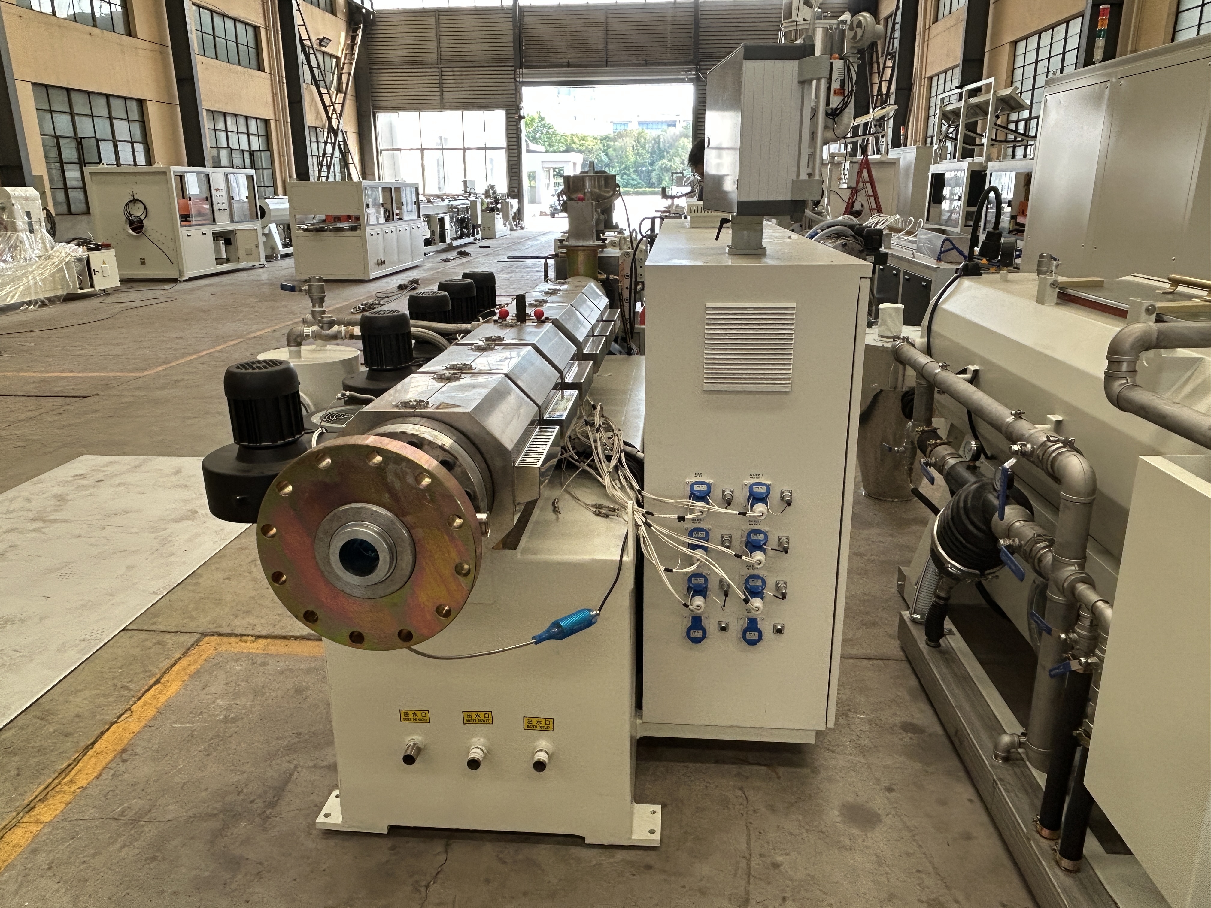 Parallel Twin Screw Extruder for 75-250mm PVC pipe Extruder Machine