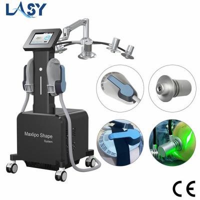 Corps de Lipo sculptant la machine