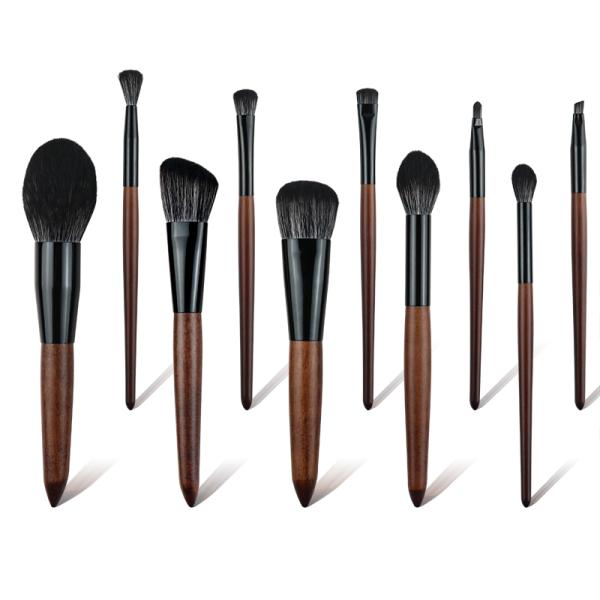 Classic Cruelty Free Makeup Brushes Set Soft Hair And Durable Wooden Handle