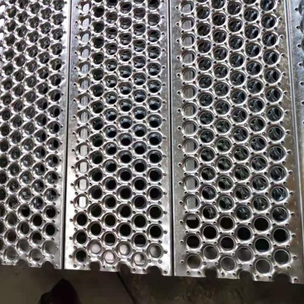 アルミステンレス鋼のパルフォレーションされた安全格子板