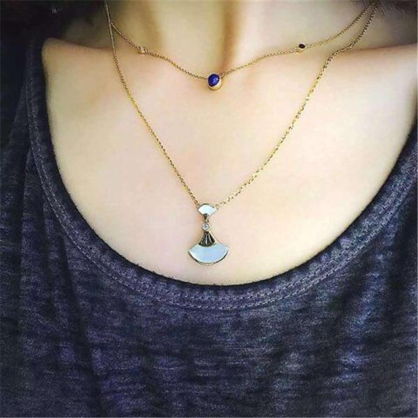 Real low price and high quality jewels18k gold white gold yellow gold rose gold Mosaic pearl female and diamond necklace