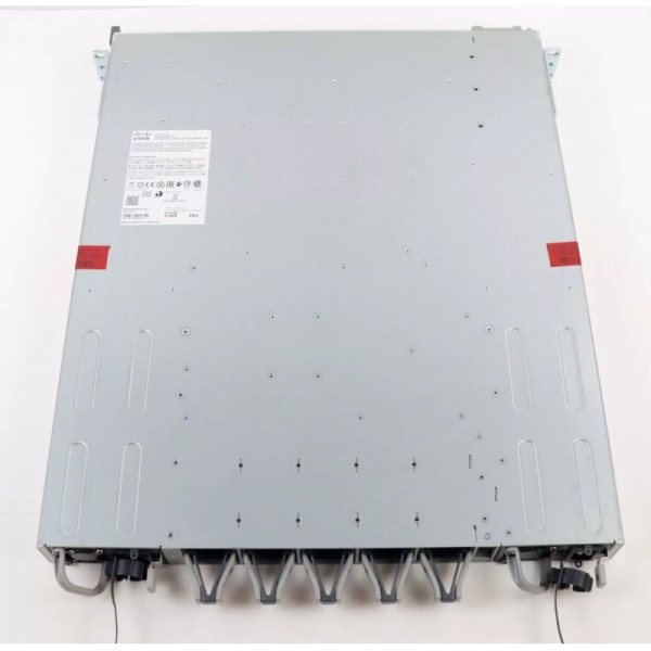 Cisco Catalyst 9500 Series 48-port 25G High Performance Switch with 6.4 Tbps Capacity and NW Adv. License