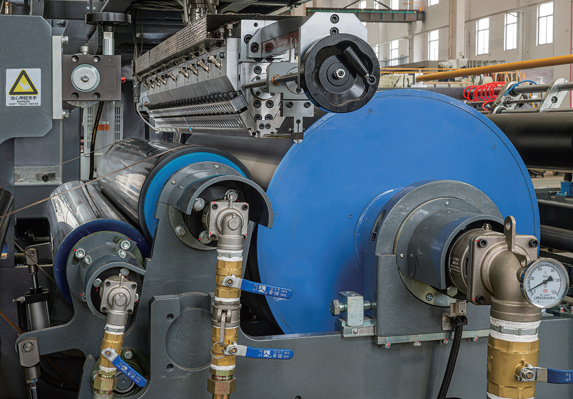 Machine d'extrusion-laminage de papier simple face haute performance