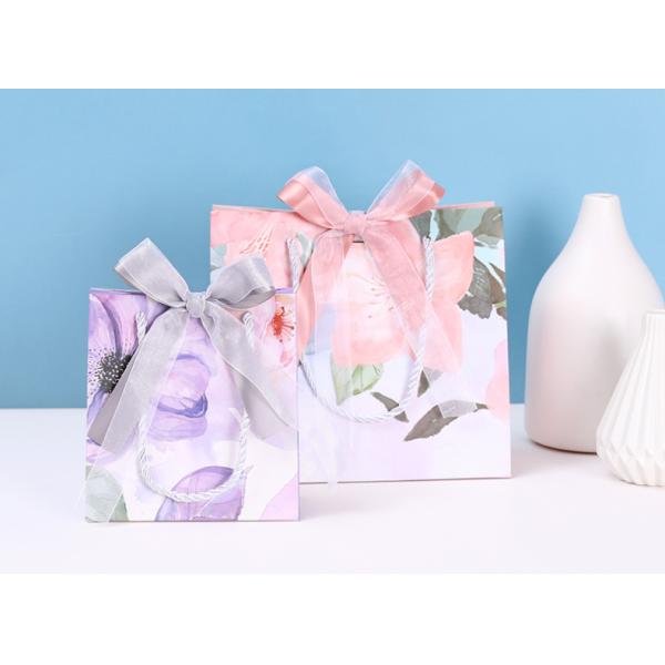 Cosmetic Birthday Cardboard Gift Bags Exquisite Bow Hand Wrapping