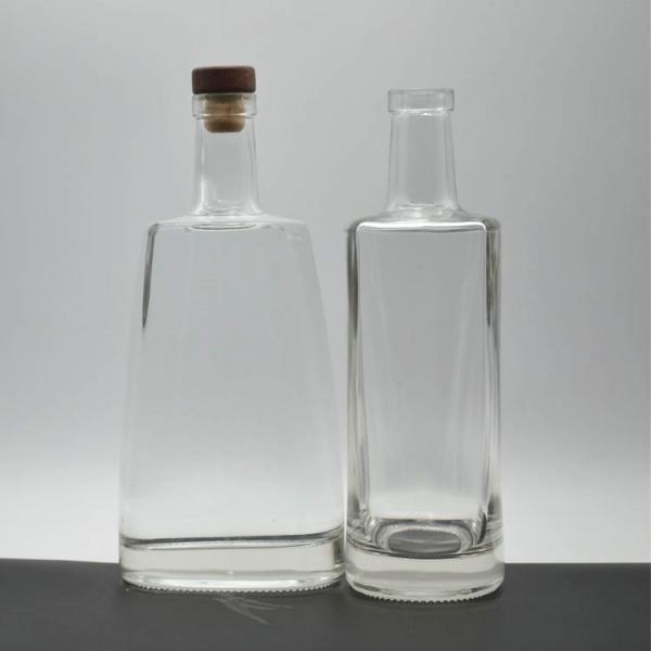 Colored Engravable Tequila Pattern Square Glass Bottle 500ml for Hot Alcohol Beverage