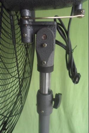 26 Inch 30 Inch 2 Blade Pedestal Fan , 210W Outdoor Heavy Duty Stand Fan