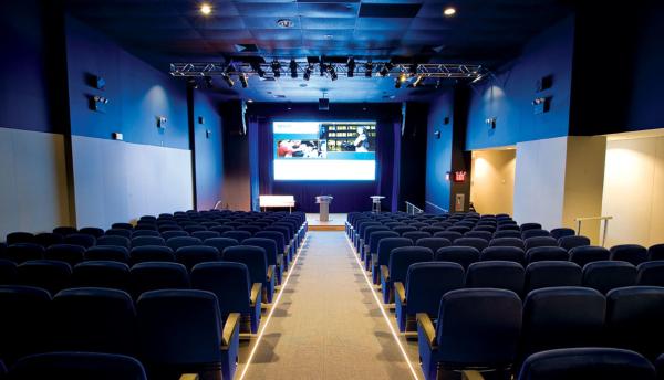 Promotion Events Indoor LED Video Wall P4.8 Rent for Integrated Shopping Mall