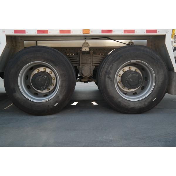 Shaanxi Automobile Heavy Truck Delong New M3000 336HP 8X4 7.49m3 Concrete Mixer Truck