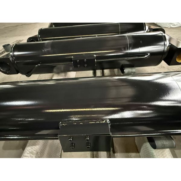 High Tonnage Hard Chrome Plated Hydraulic Cylinder With 2260mm Stroke For Crane AWP