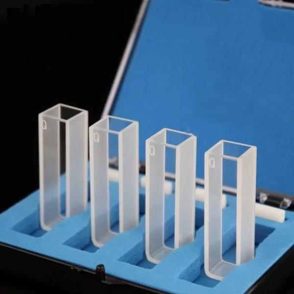 Corrosion-resistant and highly transparent quartz cuvettes are used in spectrometers and spectrophotometers
