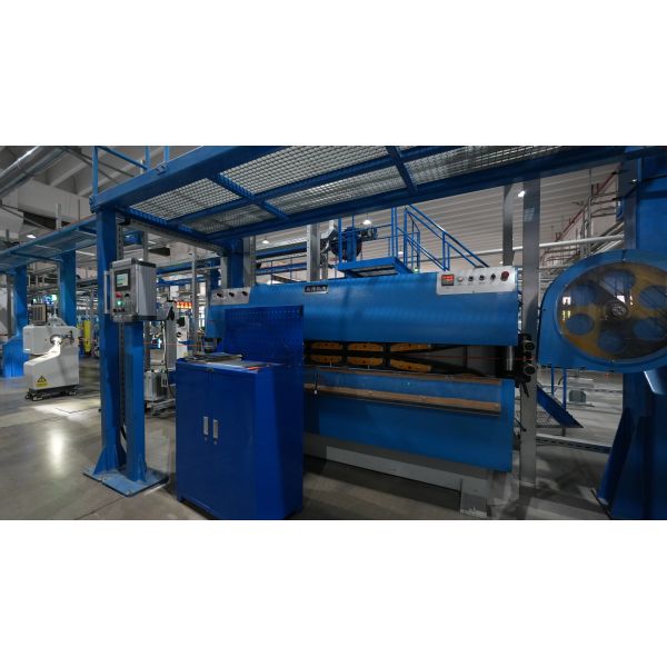 2.2–7.5 kW High‑Speed Belt-Type Haul‑Off Machine with 500–3200 kg Pulling Force for Wire and Cable