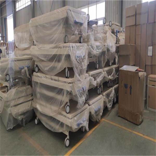 Double Handles Manual Nursing Bed Ergonomic Split Guardrail