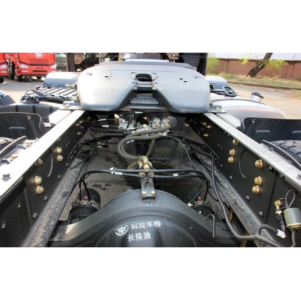 Faw J6p Dump Truck 420 HP Tractor 6X2