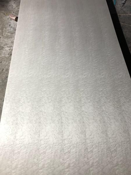 Dyed Maple Birdseye Veneer 0.45mm | LINGFENG