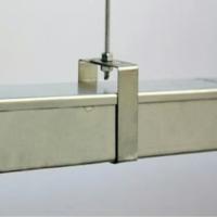 Accessoires de plateaux de câbles revêtus de poudre supportant les lignes aériennes