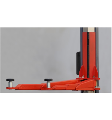 Two Post Hydraulic Auto Lift 5000kg Capacity 1800mm Lift Height Car Lifting Machine