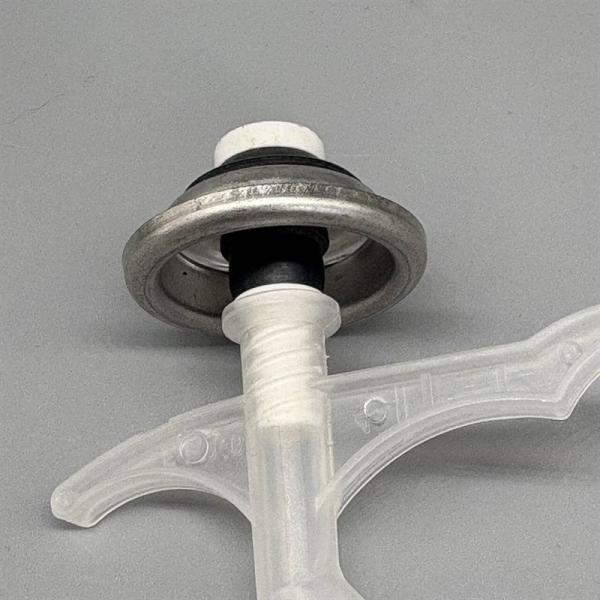 Sensitive PU Foam Dispensing Valve for Art Restoration with Delicate Output