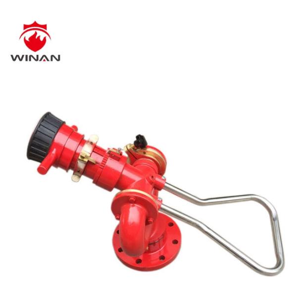 Пожаротушение водяной пушки огня контролирует монитор установленный гидрантом