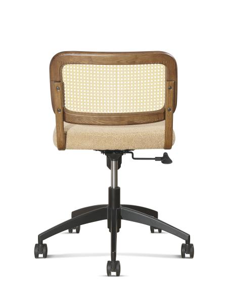 Cane Executive Rattan Office Chairs 0.121CBM  PP Height Adjustment  For Home 360 Deg
