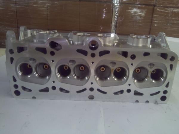 JK CY JR JP CR JX Tête de cylindre du moteur 908010 06B103351E 06B103351D 06B103351F 06B103351K 06B103351G pour le VW 1.6D/TD
