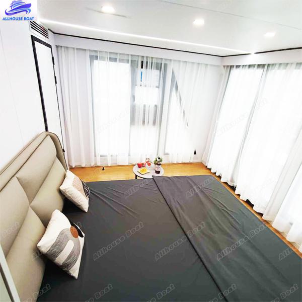 Robust Construction Luxury Pontoon Boat Aluminum Houseboats Custom Design