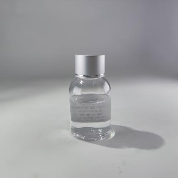 Cosmetics Emollient GTCC Caprylic / Capric Triglyceride Refreshing Moisturizing