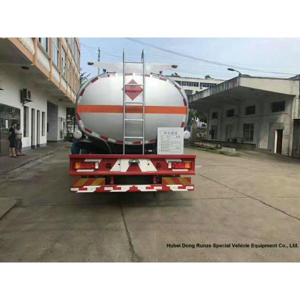 KINLAND Mobile Refueling Oil Tanker Truck , 3 Ton Gasoline Delivery Truck