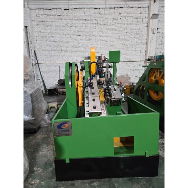Thread Rolling Machine Featuring Precision Control Systems to Ensure Uniform Thread Dimensions and Optimal Material Flow