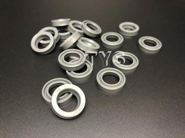 IDI 14X22X5.7mm Hydraulic Cylinder Rod Seal Double Lips PU Material