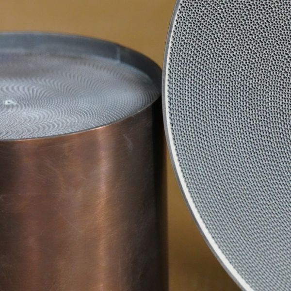 Lightweight Alloy Core and Physical Impact Resistant Metallic Substrate with Ultra-Low Backpressure for Emission Control