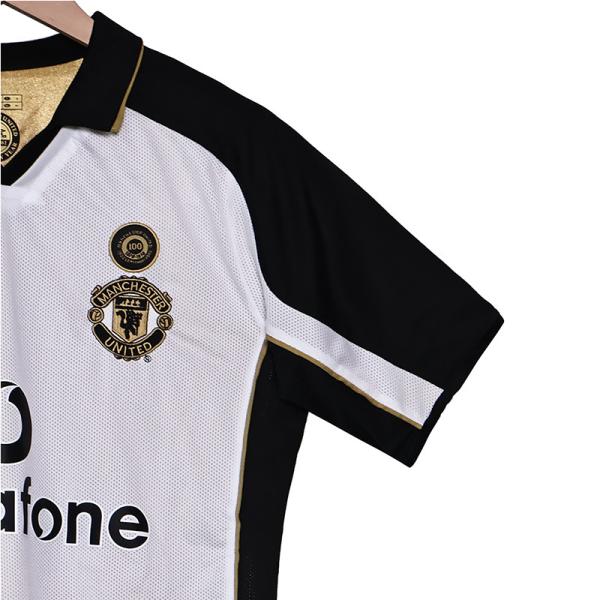 Manchester United 2001 Retro Commemorative Fan Football Jersey Collector Edition Replica
