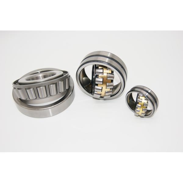 NSK 22217CC / W33 Spherical Roller Bearing P5 P6 With Two Inner Ring Raceways