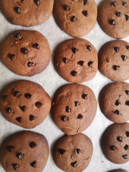 150G Delicious Sweet And Salty Chocolate Cookies With Certificate Halal MOQ 10CTN
