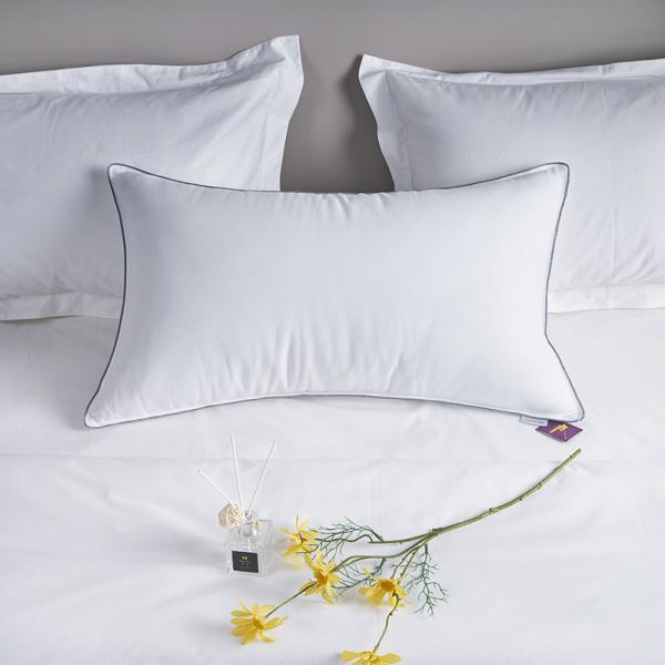 Polyester Microfiber Filling Hotel Quality Pillows , Hotel Luxury Collection Pillows White