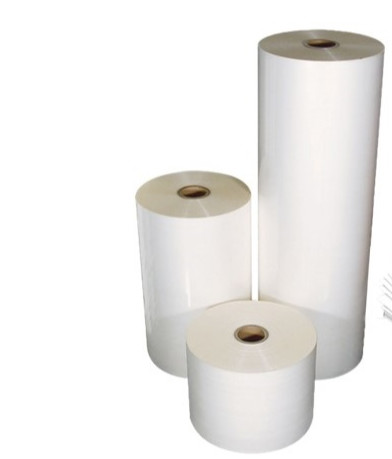 Polyester Laminating Plastic Film Roll 2000m Matt Thermal BOPP Film For Paper Surface Protective