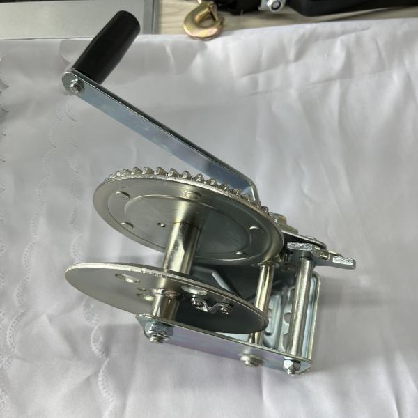 1400lbs Marine Trailer Winch Zinc Plated Hand Winch Corrosion Resistant